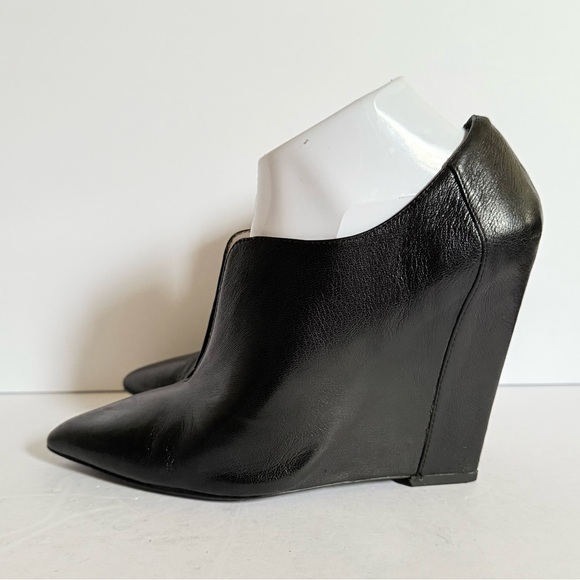 Donald J. Pliner Black Ankle Boots - Picture 8 of 16